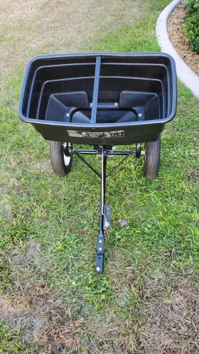 45-01873 Agri-fab 4501873 Spreader 85 Lb. Cap. Pre-owned Good Condition Local Pick Up #3