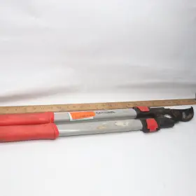 1008255670 Corona Xseries Blade With Non Slip Grips Bypass Lopper 2 - 1/4 Inch Cut Capacity Used