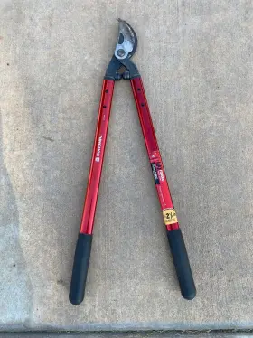 Al8442 Corona Dualarc Orchard 26 Inch Loppers With 2 1/4 Cutting Capacity -local Pickup Only