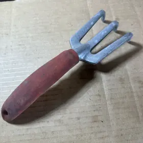 Ct3030 Corona Vintage Hand Cultivator No Gardening Tool Red Made In Usa