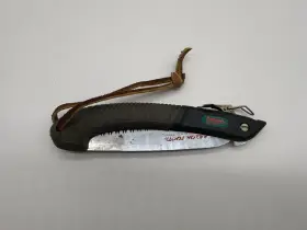Rs7040 Corona Inch Folding Hand Saw /