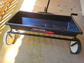 486.24331 Craftsman 32 Inch Spike Spreader