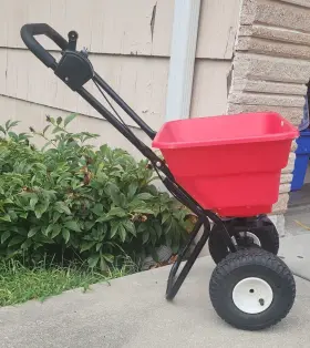 2050p Earthway 80 Lb Commercial Broadcast Spreader Pneumatic Tires Ev-n-spred #2
