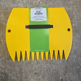 Expert Garden 013828600017 Gardener Leaf Scoops With Adjustable Handles Plastic /5 Lawn And Bags