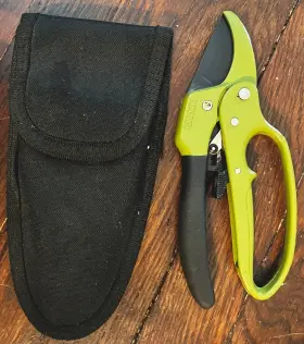 3130-1a Ez Kut Gently Used 8 Inch Heavy Duty Pruning Shears Green Pruners Ratchet Hand Prune