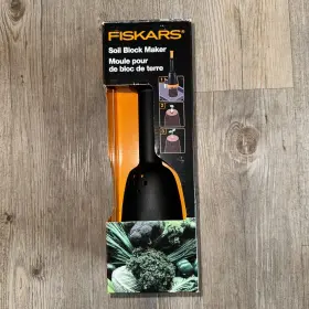 340120-1001 Fiskars Soil Block Maker Eco-friendly Seedling Starter For Garden Seed Start New