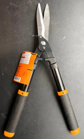 391750-1001 Fiskars 8-inch Wavy Blade Standard 22 Inch Hedge Shears Tension Control Knob New #3