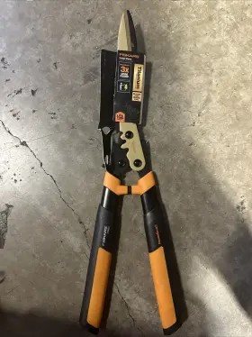 392861-1002 Fiskars 392862 Hedge Shears 23-1/2 Inch L Hardened Steel