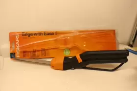 9215 Fiskars Pair Of Used Edge With Ease Grass Shears Model Store Return