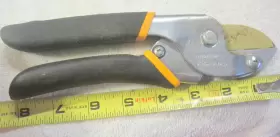 Ea0418 Fiskars 8 Inch Titanium Pruning Shears Gardening Cutters Pruner Tool