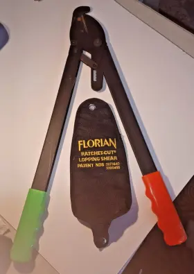 101t6 Florian Mini Pole Pruner Model Ratchet-cut Carbon Blade