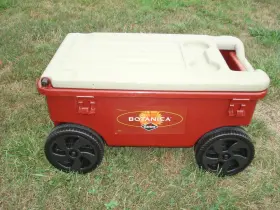 24660b Garant / Ames Botanica Lawn Buddy - Rolling Garden Cart Seat Storage Orange -exc