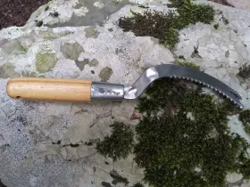 1033045 Garden Works Angle Weeder With Right Handed Grip #3