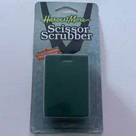 Harvest More 713757639934 Scissor Scrubber New