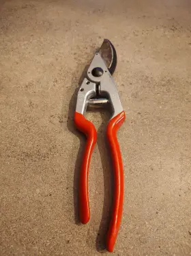 Haus & Garten 783929100173 Felco 13 High Performance Hand Shear Pruners Swiss Made Long Handled Model
