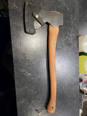 596271201 Husqvarna 20 Inch Wooden Carpenter Axe - Curved Handle