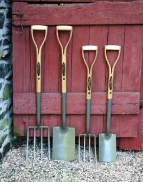 Sj1550 Kinsman Garden Professional Digging Fork Ergonomic Steel Tool For Beds