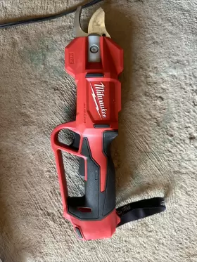 2534-20 Milwaukee Ma2 M12 Cordless Pruning Shears Tool Only