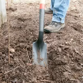Razor-back 049206634169 Trenching Shovel Wood Handle Durable 47.5 Inch Tempered Steel Blade Garden Tool #3