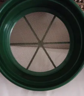 Gp2-18 Serious Detecting Green Plastic 13-1/4 Inch Gold Sifting Pan Classifier Mesh Size #2