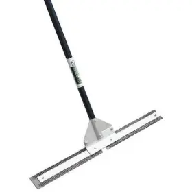 184-tine Seymour Midwest 87028gr Weed Eradicator With 132 Inch L Aluminum Handle