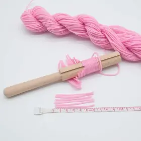Shuangshi 754723039396 Yarn Cutter Wooden Latch Hook Crochet Tool For Tapestry Brown #2