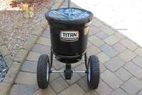 Ths50 Titan Attachments Outdoors 50 Lb. Professional Fertilizer Push Broadcast Spreader Preloved #2