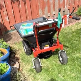 Wb6smb Titan Heavy Duty Dump Cart 4-wheel 450lb 40gal Red Black