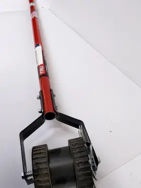 7006149 Truper 54 Inch Steel Dual-wheeled Rotary Fiberglass Handle