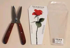 5500017 Victorinox Flower And Grape Gatherer Fruit Tree Shears Scissors Secateur. Tested