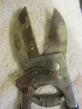 3200-p Village Blacksmith 1 Pruners - Shears Pruning Clips Clippers Garden Tool Vtg #3