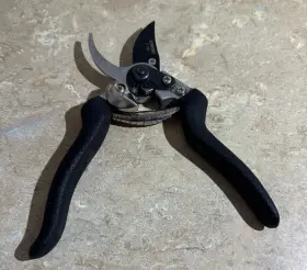 Z201 Zenport Industries Euro 8 In Heavy Duty Pruner Steel