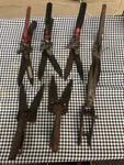 Lot 7 Vtg Grass Clippers Lawn Garden Shears Wiss Craftsman. Fixed Price $29.00.