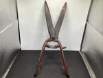 Vintage Wiss No. 5600 Grass Clippers Shears. Fixed Price $8.00.