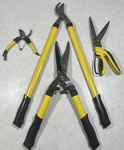 LG2003 Piece Pruner Set, Yellow Plus Bonus 13 Clipper. Fixed Price $19.99.