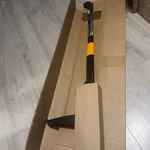 Fiskars Stand Up 4-CLAW Weeder 339950-1001. Fixed Price $32.00.