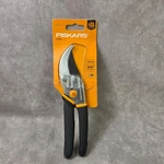 Fiskars All Steel Bypass Pruner 5/8 Inch Cut Capacity Garden Hand Shears Black. Fixed Price $14.99.
