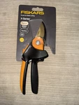 Fiskars POWERGEAR2 3/4 In. Cut Capacity 8.8 Bypass Pruning. Fixed Price $14.99.