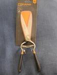 Fiskars Grass Sheers 12 Inch Forged Heavy Duty Performance 9223 Lawn, Flower. Fixed Price $19.54.