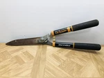 Fiskars 22 Power Lever Hedge Shears Soft Grip Handle 9 Blade Cuts 2X Faster. Fixed Price $12.69.