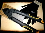 Woodland (take Any Where) Compact Looper + Work/field Gloves. Fixed Price $23.90.