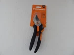 Fiskars 5/8" Pruner Garden Cutter With Softgrip New. Fixed Price $29.99.