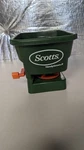 Scotts Handy Green Ii Held Lawn Spreader Seed Fertilizer Salt 5 Settings. Fixed Price $15.00.