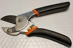 Fiskars 9110 Anvil Pruning Shears Garden Clippers Ground Steel Blade 5/8 EA0720. Fixed Price $11.99.