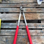 Corona 7180 Forged Steel 24.5 In. Handle Bypass Lopper Cutting Thick. Fixed Price $18.49.