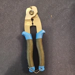 Park Tool CN-10 Professional Cutter Cuts Bicycle Cables & Housing. Fixed Price $35.00.