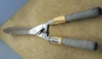 Craftsman Hedge Shears Trimmer 718601 Gator Serrated Function Blades Power Lever. Fixed Price $65.00.