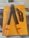 Fiskars Lopper & Twig Pruner Set New. Fixed Price $22.99.