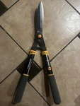 Fiskars 22 In. With Adjustable Blades Wavy-blade Hedge Shears. Fixed Price $20.00.