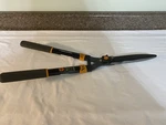 (2) Fiskars Hedge Shears 2019 Wavy Blade 9179 New Non Slip Grips Tension Adjust. Fixed Price $32.50.